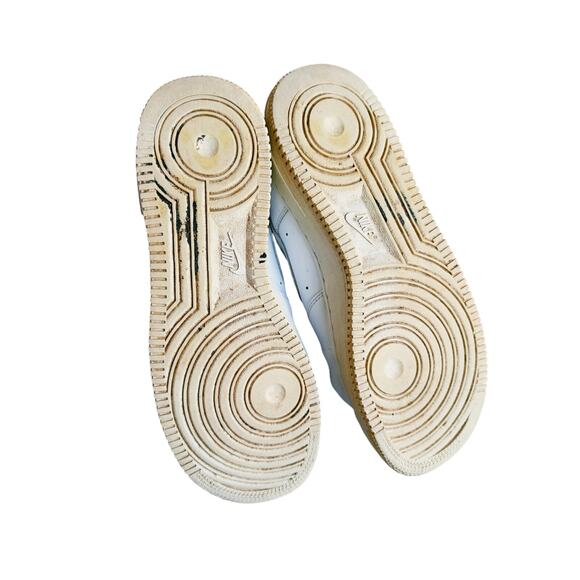 Nike Women’s Air Force 1 Low Summit Sneaker 8.5 White Streetwear Y2K Vintage AF1 - Picture 8 of 10